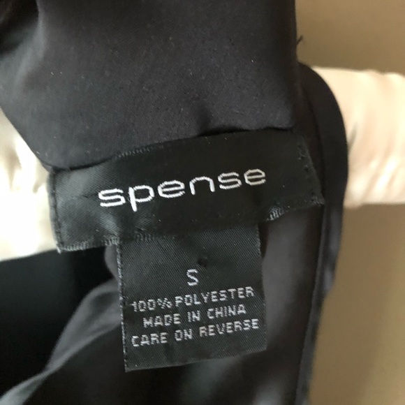 Tops - Picture 5 of 7